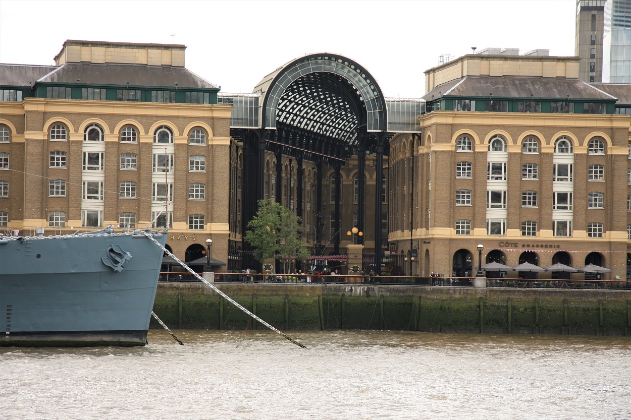 pool of london walk