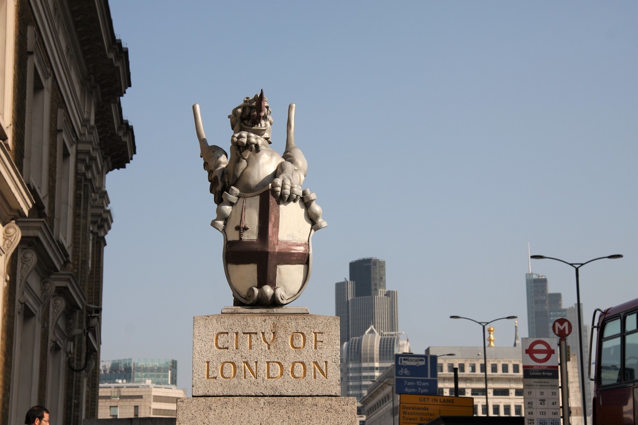 city of london limit marker walklondon