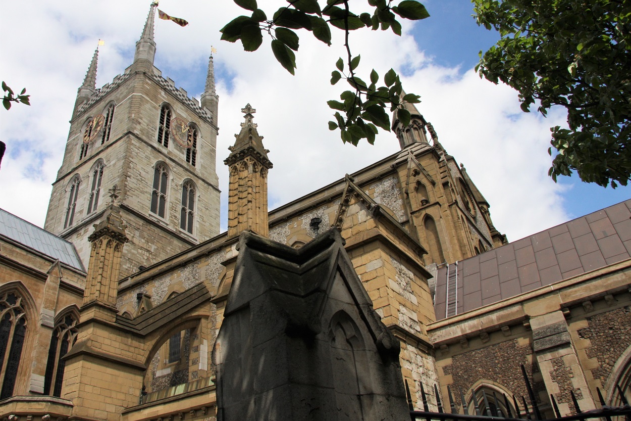 southwark cathedral walklondon