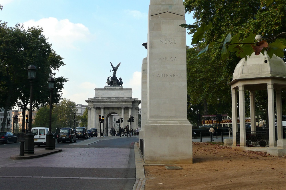 Hyde Park end of Constitution Hill