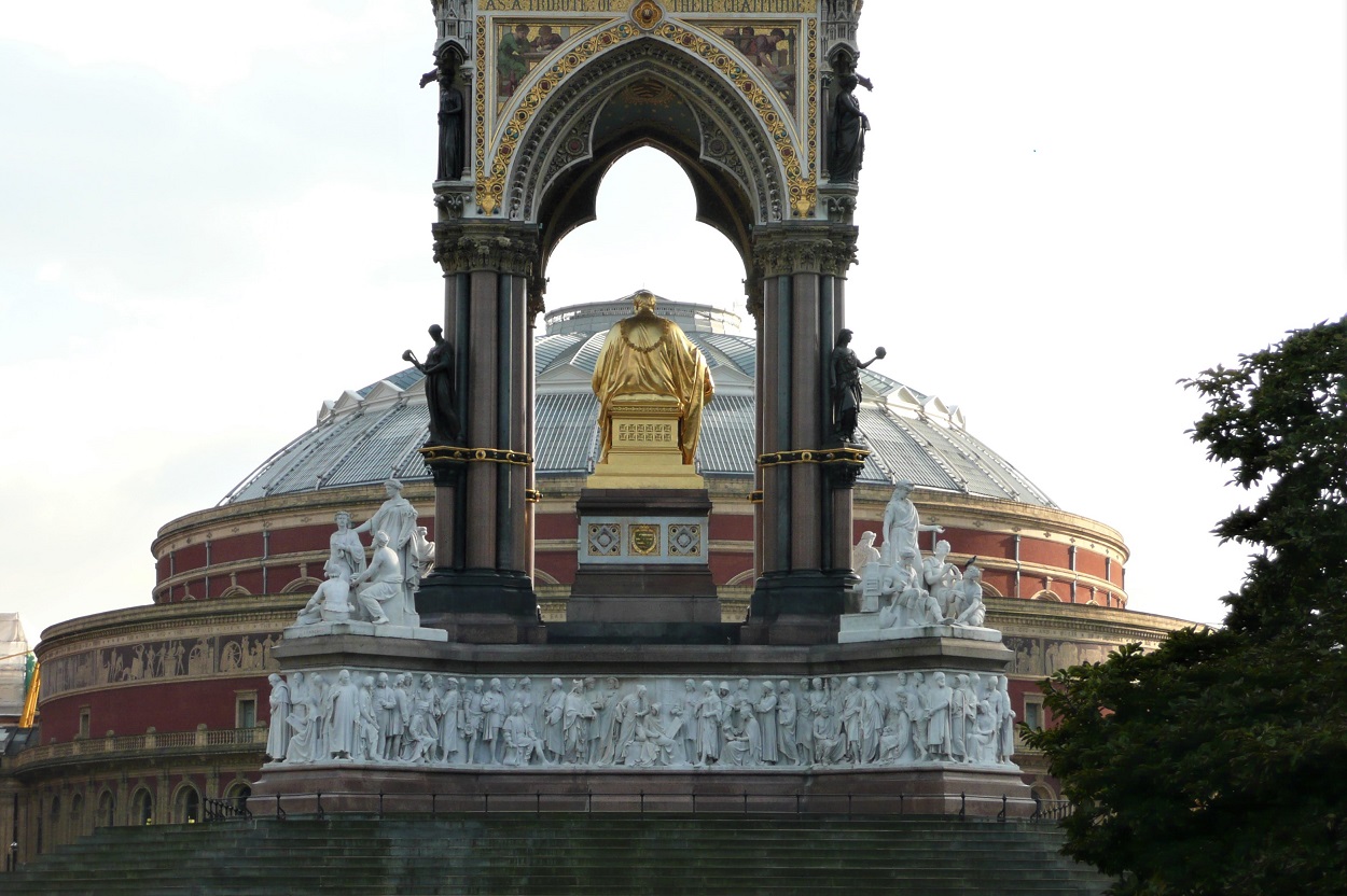 albert hall kensington gardens