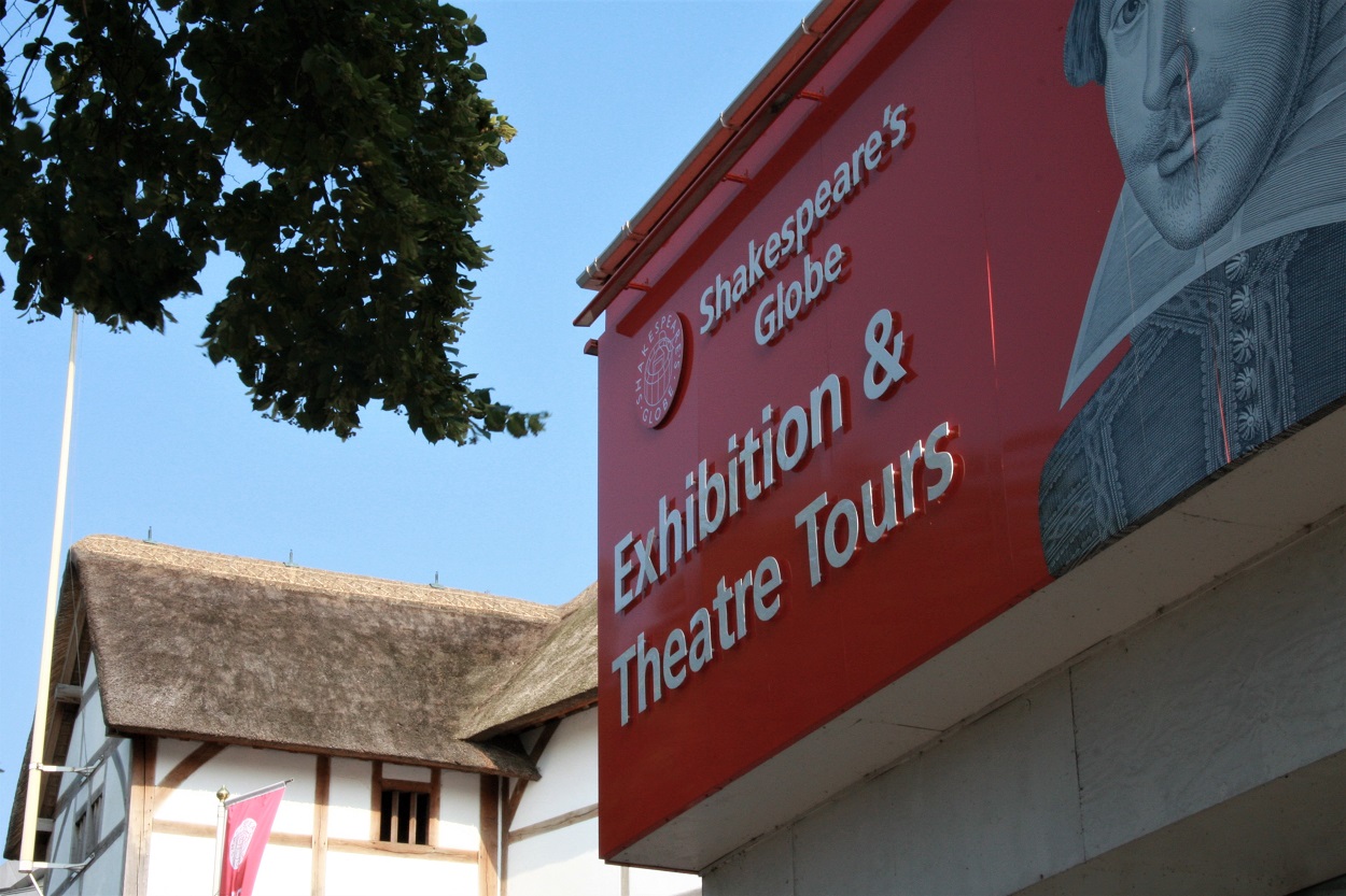 guided tours, restaurant and bar