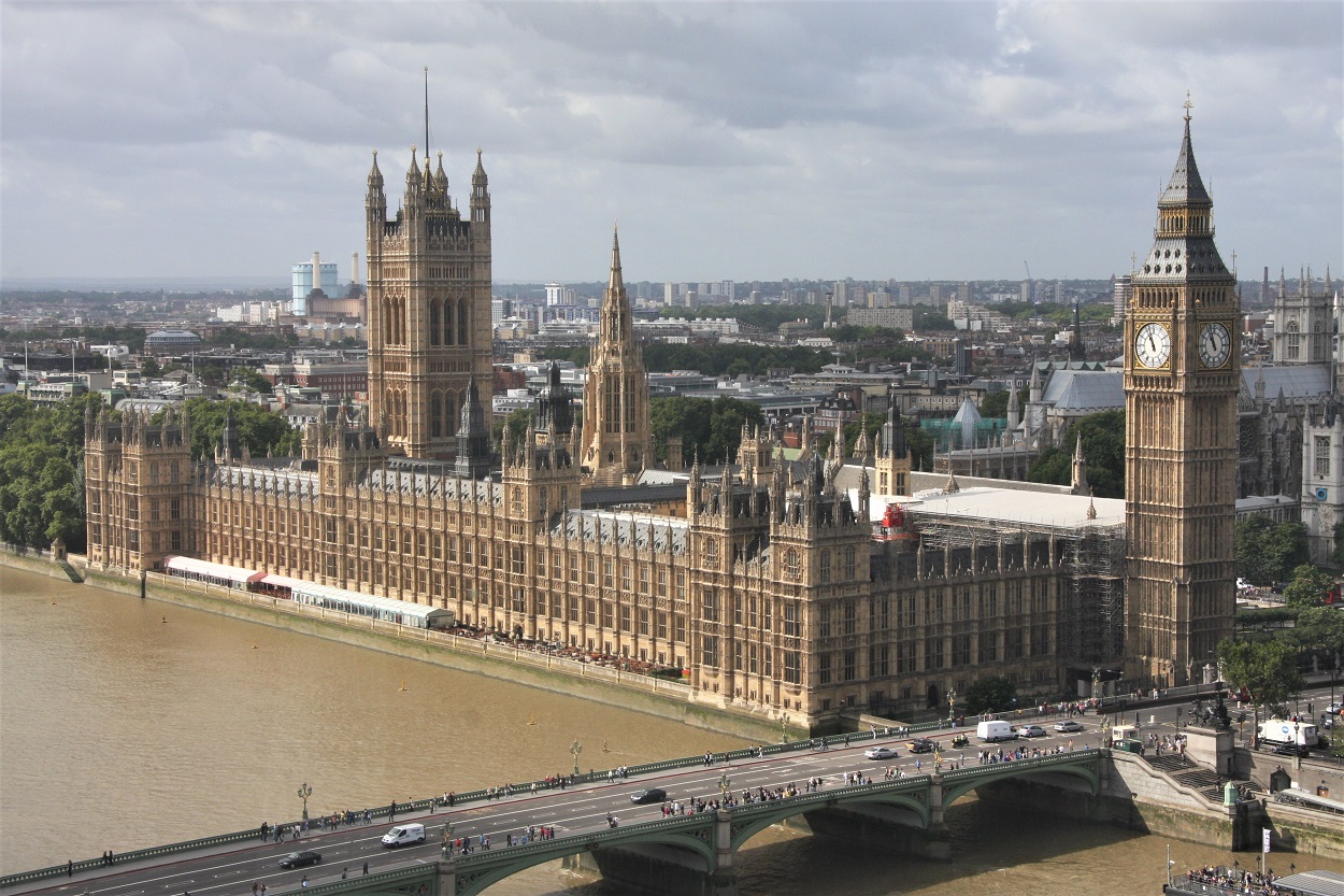 houses of parliament big ben